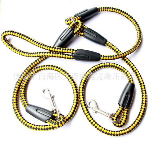 Image of Double-Ended Traction Rope For Walking The Dog Hand-Double-Ended Traction Rope One Plus Two Leash Collar Pet Supplies Dog Collar