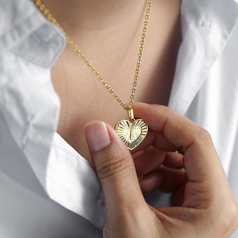 Image of New Heart Initial Letters Pendant A-Z 26 Charm For Women Men Gold Color Love Letter Fashion Jewelry Accessories GP419C